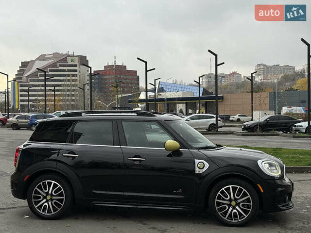 Черный Мини Купер, объемом двигателя 1.5 л и пробегом 108 тыс. км за 21100 $, фото 2 на Automoto.ua