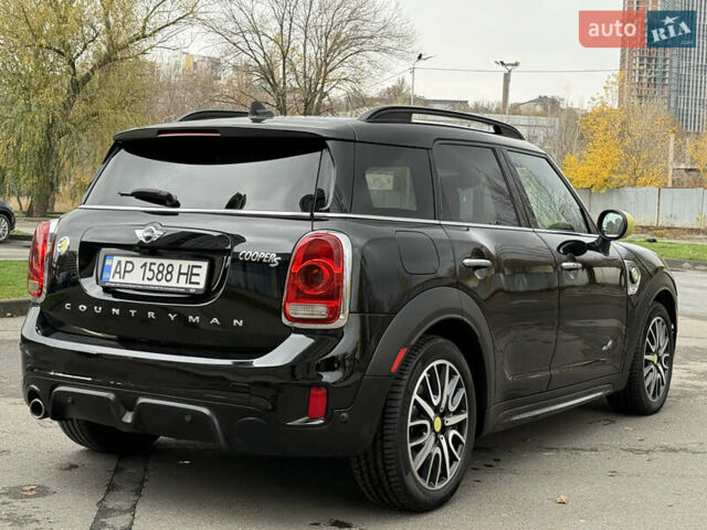 Черный Мини Купер, объемом двигателя 1.5 л и пробегом 108 тыс. км за 21100 $, фото 6 на Automoto.ua