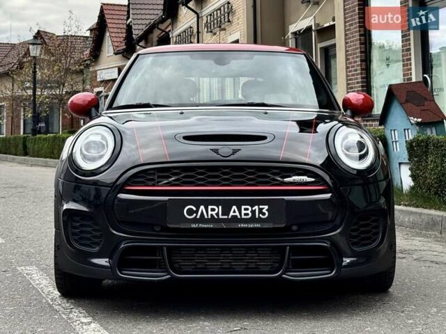 Черный Мини Купер, объемом двигателя 2 л и пробегом 65 тыс. км за 32000 $, фото 3 на Automoto.ua