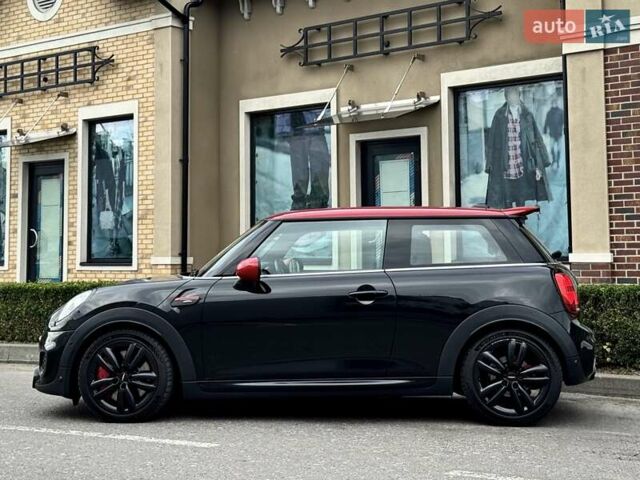 Черный Мини Купер, объемом двигателя 2 л и пробегом 65 тыс. км за 32000 $, фото 15 на Automoto.ua