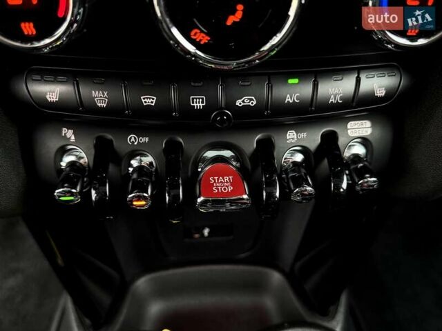 Черный Мини Купер, объемом двигателя 2 л и пробегом 65 тыс. км за 32000 $, фото 29 на Automoto.ua