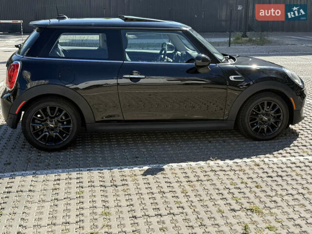 Черный Мини Купер, объемом двигателя 1.5 л и пробегом 79 тыс. км за 14500 $, фото 2 на Automoto.ua