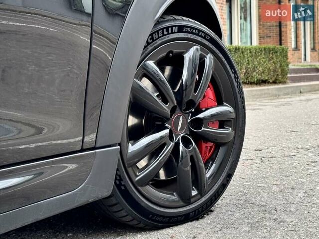 Черный Мини Купер, объемом двигателя 2 л и пробегом 65 тыс. км за 32000 $, фото 19 на Automoto.ua