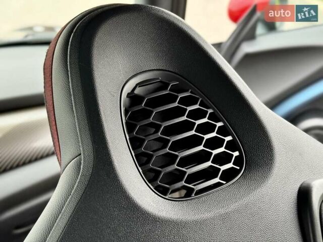 Черный Мини Купер, объемом двигателя 2 л и пробегом 65 тыс. км за 32000 $, фото 42 на Automoto.ua