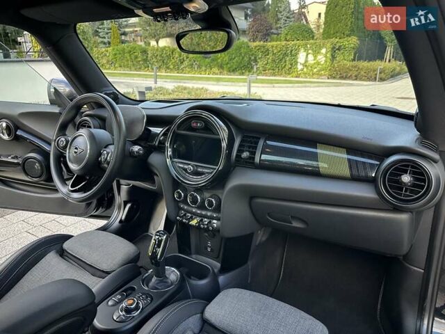 Чорний Міні Cooper, об'ємом двигуна 0 л та пробігом 21 тис. км за 16500 $, фото 8 на Automoto.ua