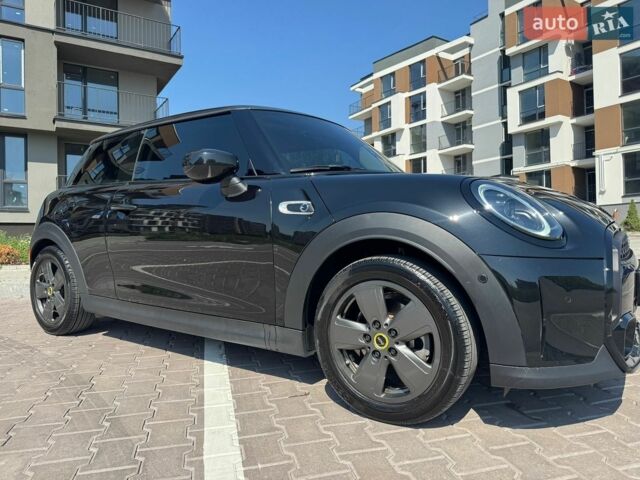 Чорний Міні Cooper, об'ємом двигуна 0 л та пробігом 74 тис. км за 14100 $, фото 1 на Automoto.ua