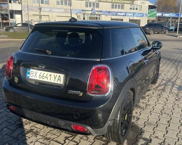 Черный Мини Купер, объемом двигателя 0 л и пробегом 53 тыс. км за 21000 $, фото 4 на Automoto.ua
