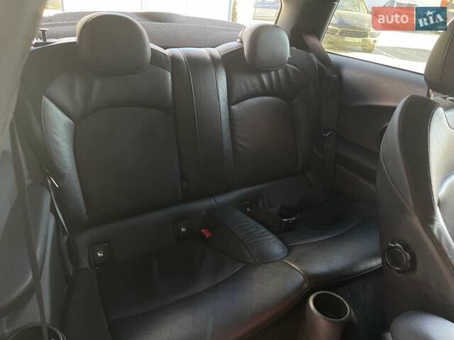 Черный Мини Купер, объемом двигателя 0 л и пробегом 53 тыс. км за 21000 $, фото 20 на Automoto.ua