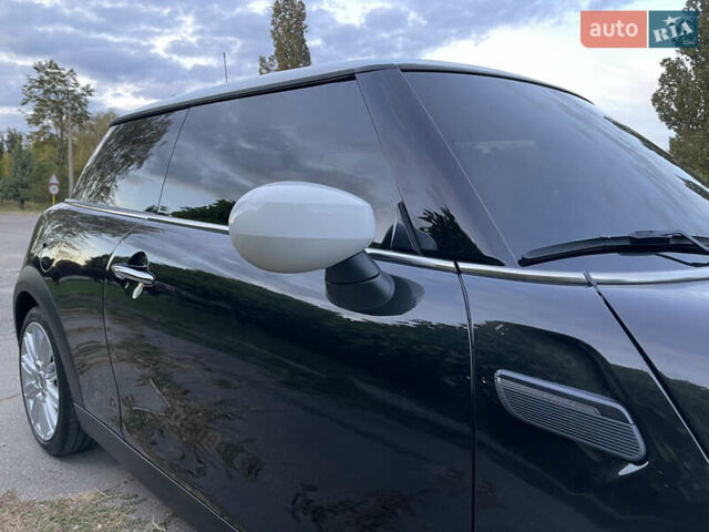 Чорний Міні Cooper, об'ємом двигуна 1.5 л та пробігом 25 тис. км за 25000 $, фото 8 на Automoto.ua