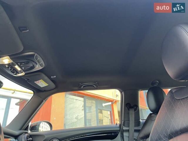 Черный Мини Купер, объемом двигателя 0 л и пробегом 53 тыс. км за 21000 $, фото 19 на Automoto.ua