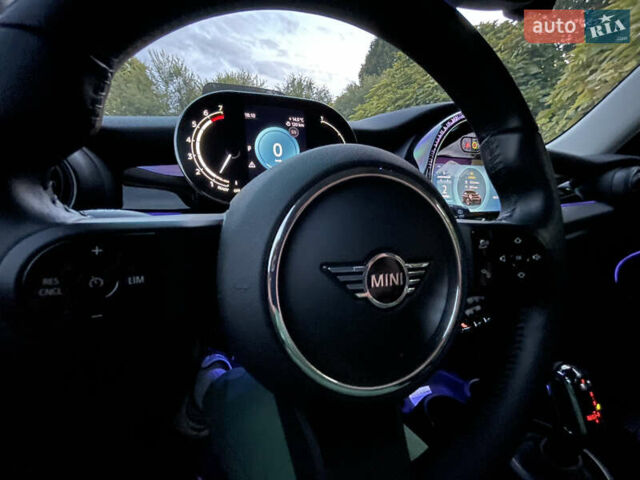 Чорний Міні Cooper, об'ємом двигуна 1.5 л та пробігом 25 тис. км за 25000 $, фото 29 на Automoto.ua