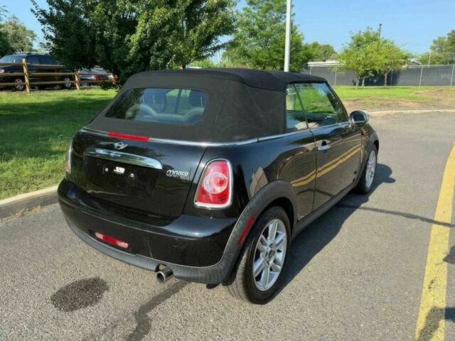 Мини Купер 2015 в Львове на Automoto.ua Черный Мини Купер, объемом двигателя 1.6 л и пробегом 79 тыс. км за 5500 $, фото 4 на Automoto.ua