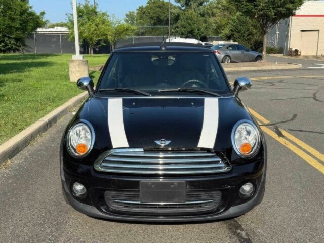 Мини Купер 2015 в Львове на Automoto.ua Черный Мини Купер, объемом двигателя 1.6 л и пробегом 79 тыс. км за 5500 $, фото 1 на Automoto.ua