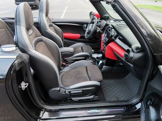 Чорний Міні Cooper, об'ємом двигуна 2 л та пробігом 28 тис. км за 6000 $, фото 11 на Automoto.ua