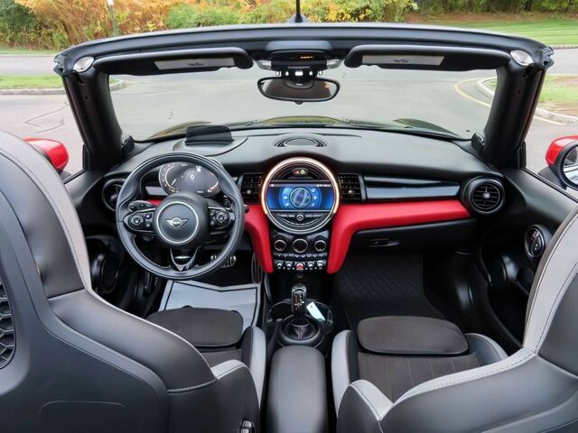 Чорний Міні Cooper, об'ємом двигуна 2 л та пробігом 28 тис. км за 6000 $, фото 10 на Automoto.ua