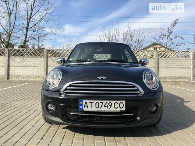 Чорний Міні Cooper, об'ємом двигуна 1.6 л та пробігом 203 тис. км за 9099 $, фото 2 на Automoto.ua