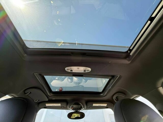 Чорний Міні Cooper, об'ємом двигуна 1.6 л та пробігом 71 тис. км за 11900 $, фото 8 на Automoto.ua