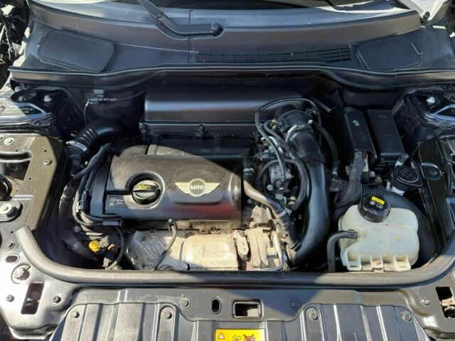 Чорний Міні Cooper, об'ємом двигуна 1.6 л та пробігом 71 тис. км за 11900 $, фото 15 на Automoto.ua