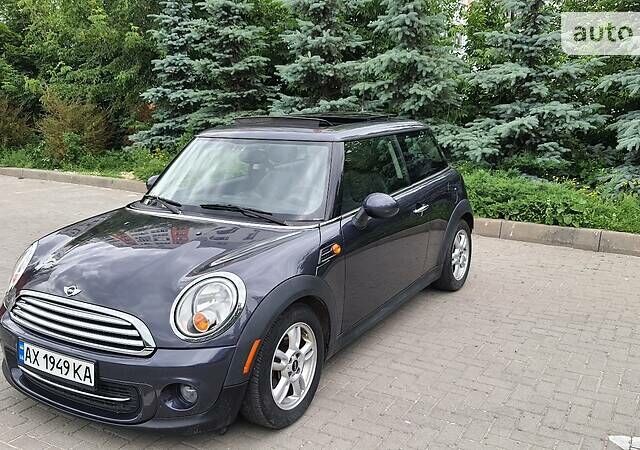 Фіолетовий Міні Cooper, об'ємом двигуна 1.6 л та пробігом 112 тис. км за 8500 $, фото 6 на Automoto.ua