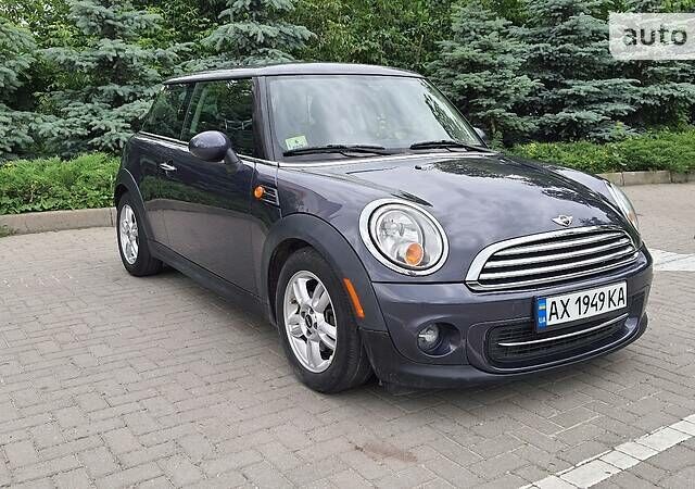 Фіолетовий Міні Cooper, об'ємом двигуна 1.6 л та пробігом 112 тис. км за 8500 $, фото 2 на Automoto.ua