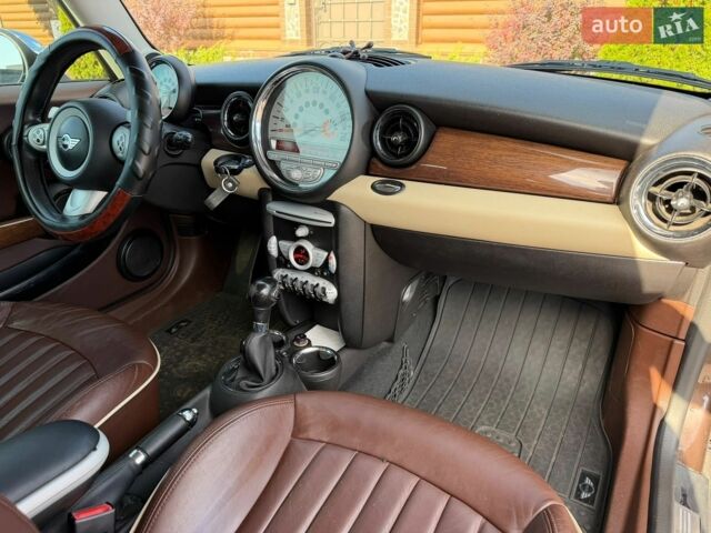 Коричневий Міні Cooper, об'ємом двигуна 1.6 л та пробігом 170 тис. км за 7500 $, фото 55 на Automoto.ua