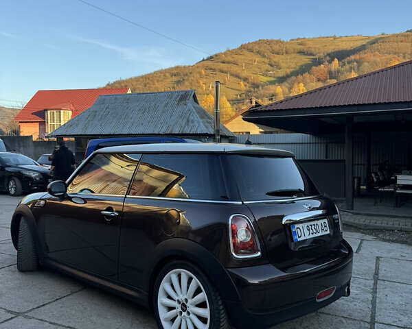 Коричневый Мини Купер, объемом двигателя 1.6 л и пробегом 115 тыс. км за 5800 $, фото 2 на Automoto.ua