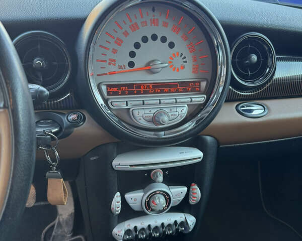 Коричневый Мини Купер, объемом двигателя 1.6 л и пробегом 115 тыс. км за 5800 $, фото 11 на Automoto.ua