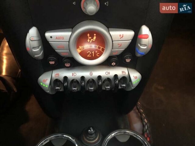 Міні Cooper 2009 у Полтаві на Automoto.ua Коричневий Міні Cooper, об'ємом двигуна 1.4 л та пробігом 176 тис. км за 5900 $, фото 10 на Automoto.ua