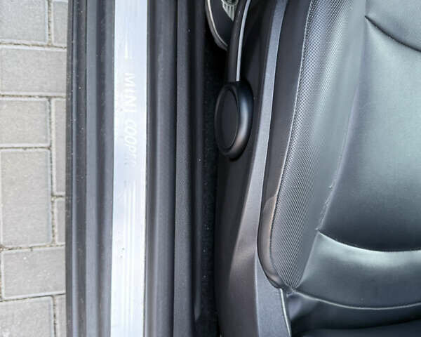 Коричневий Міні Cooper, об'ємом двигуна 1.6 л та пробігом 304 тис. км за 7400 $, фото 12 на Automoto.ua