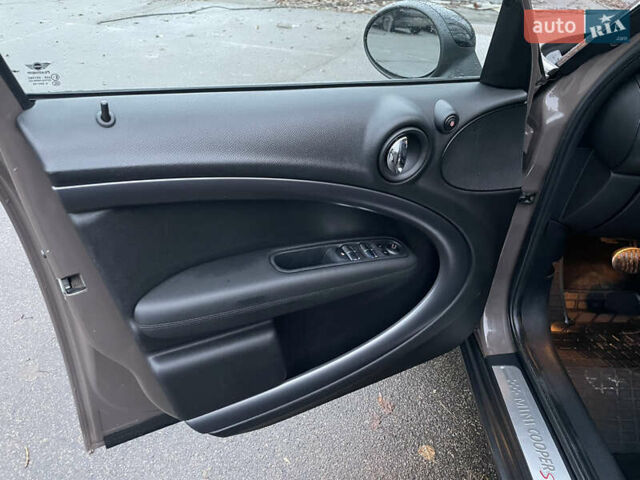 Коричневий Міні Cooper, об'ємом двигуна 1.6 л та пробігом 216 тис. км за 10500 $, фото 21 на Automoto.ua