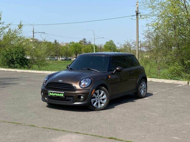 Коричневий Міні Cooper, об'ємом двигуна 0.16 л та пробігом 132 тис. км за 12450 $, фото 2 на Automoto.ua