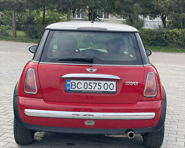 Червоний Міні Cooper, об'ємом двигуна 1.6 л та пробігом 110 тис. км за 4899 $, фото 4 на Automoto.ua