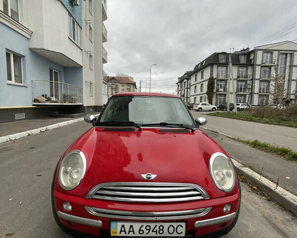 Червоний Міні Cooper, об'ємом двигуна 1.36 л та пробігом 232 тис. км за 5200 $, фото 11 на Automoto.ua