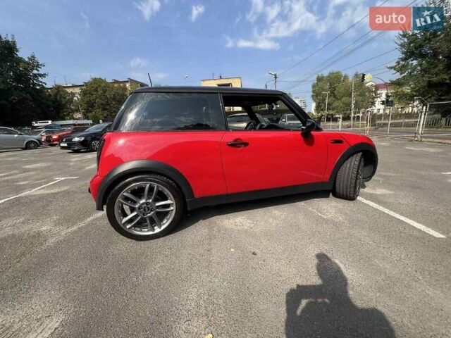 Красный Мини Купер, объемом двигателя 1.6 л и пробегом 260 тыс. км за 4200 $, фото 3 на Automoto.ua