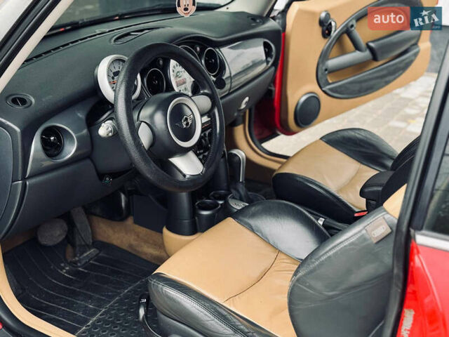 Червоний Міні Cooper, об'ємом двигуна 1.6 л та пробігом 245 тис. км за 4850 $, фото 11 на Automoto.ua