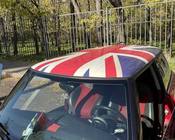 Красный Мини Купер, объемом двигателя 1.6 л и пробегом 197 тыс. км за 3700 $, фото 8 на Automoto.ua