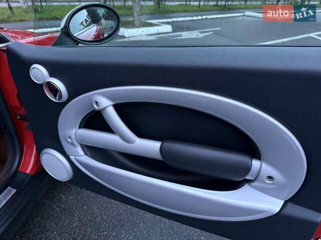 Червоний Міні Cooper, об'ємом двигуна 1.6 л та пробігом 156 тис. км за 6800 $, фото 32 на Automoto.ua