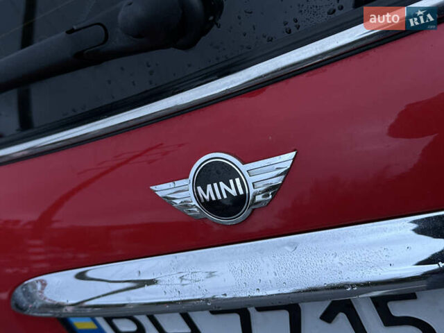 Червоний Міні Cooper, об'ємом двигуна 1.6 л та пробігом 156 тис. км за 6800 $, фото 8 на Automoto.ua