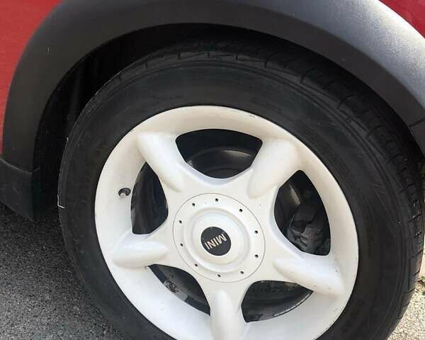 Червоний Міні Cooper, об'ємом двигуна 1.6 л та пробігом 94 тис. км за 7250 $, фото 8 на Automoto.ua