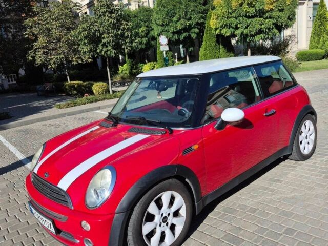 Красный Мини Купер, объемом двигателя 1.6 л и пробегом 167 тыс. км за 5600 $, фото 6 на Automoto.ua
