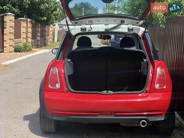 Червоний Міні Cooper, об'ємом двигуна 1.6 л та пробігом 94 тис. км за 7250 $, фото 4 на Automoto.ua