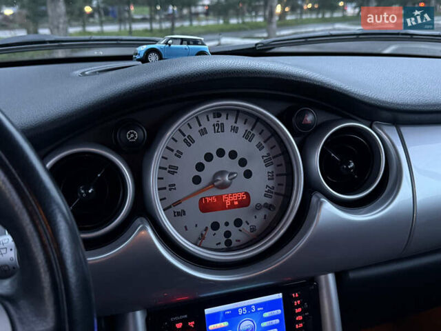Червоний Міні Cooper, об'ємом двигуна 1.6 л та пробігом 156 тис. км за 6800 $, фото 19 на Automoto.ua