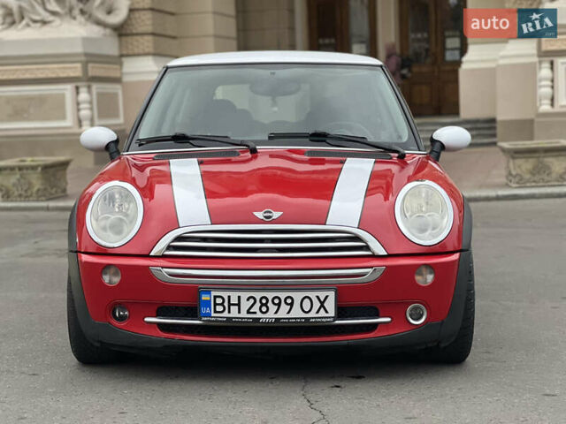 Червоний Міні Cooper, об'ємом двигуна 1.6 л та пробігом 167 тис. км за 5700 $, фото 6 на Automoto.ua