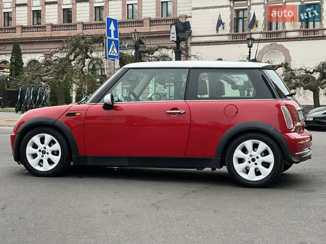 Червоний Міні Cooper, об'ємом двигуна 1.6 л та пробігом 167 тис. км за 5700 $, фото 19 на Automoto.ua
