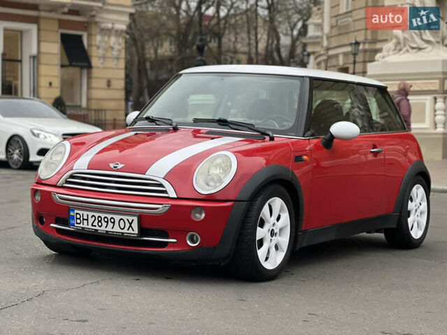 Червоний Міні Cooper, об'ємом двигуна 1.6 л та пробігом 167 тис. км за 5700 $, фото 2 на Automoto.ua