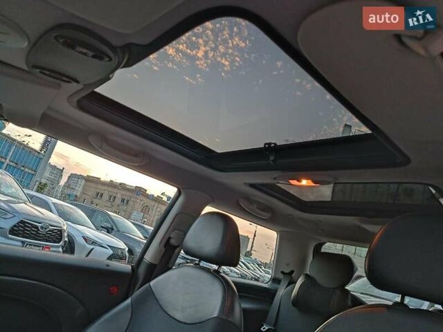 Красный Мини Купер, объемом двигателя 1.6 л и пробегом 244 тыс. км за 5590 $, фото 15 на Automoto.ua