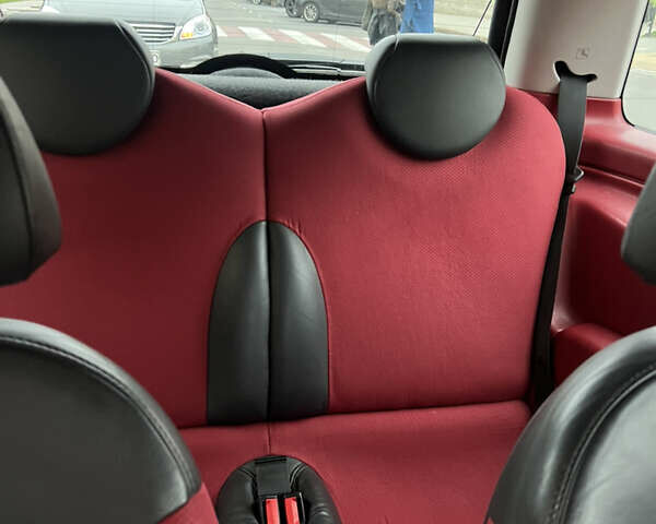 Червоний Міні Cooper, об'ємом двигуна 1.6 л та пробігом 167 тис. км за 5700 $, фото 33 на Automoto.ua