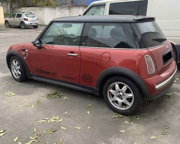 Мини Купер 2006 в Хмельницком на Automoto.ua Красный Мини Купер, объемом двигателя 1.36 л и пробегом 182 тыс. км за 5500 $, фото 2 на Automoto.ua
