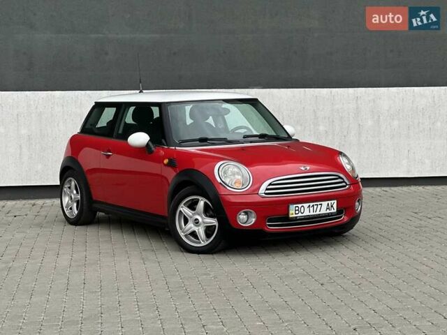 Червоний Міні Cooper, об'ємом двигуна 1.6 л та пробігом 177 тис. км за 7500 $, фото 6 на Automoto.ua