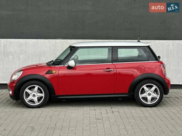 Червоний Міні Cooper, об'ємом двигуна 1.6 л та пробігом 177 тис. км за 7500 $, фото 10 на Automoto.ua